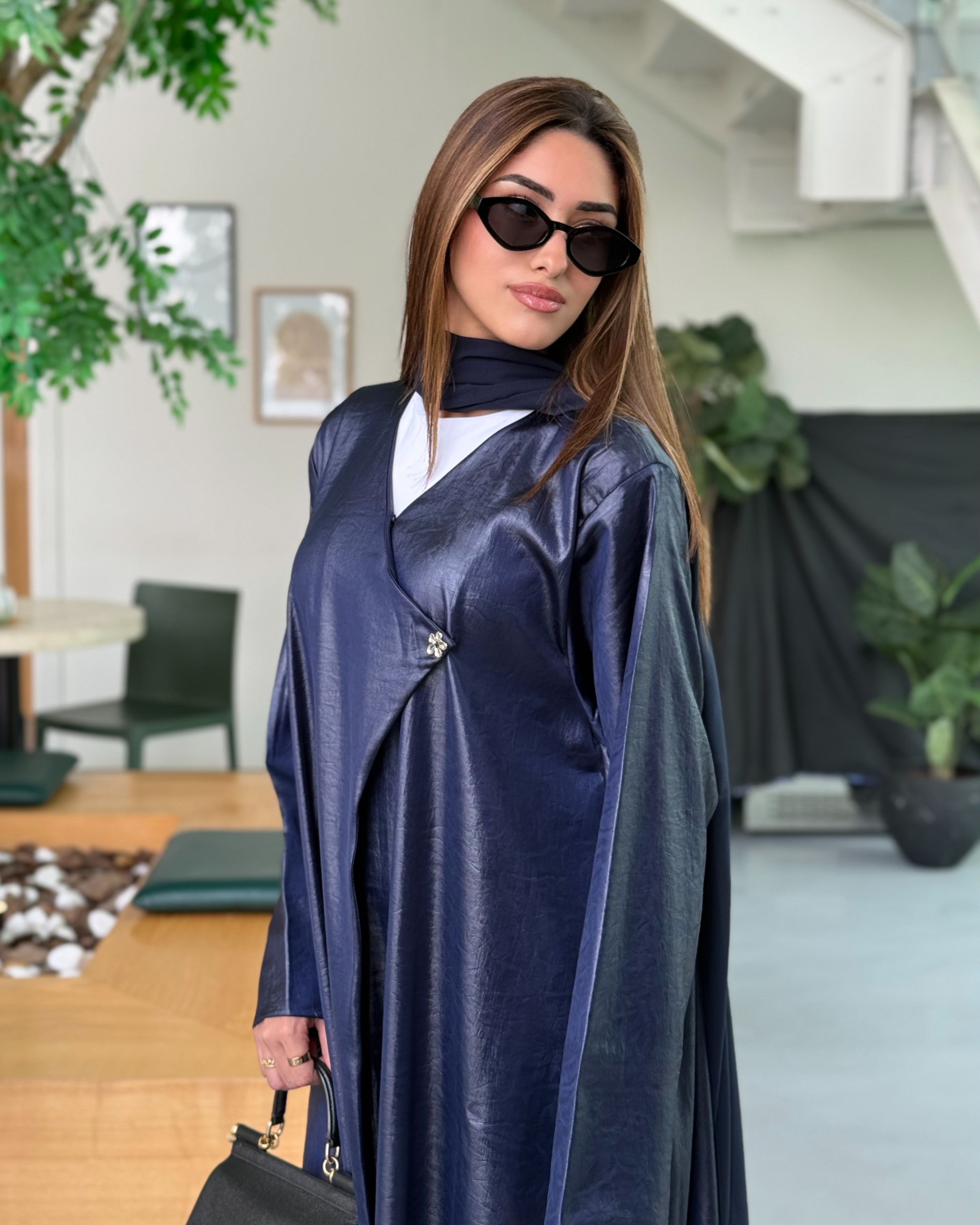 Warda-Navy